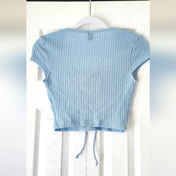 Sky Blue Top - Picture 5 of 5